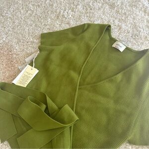 Aritzia all tied up top